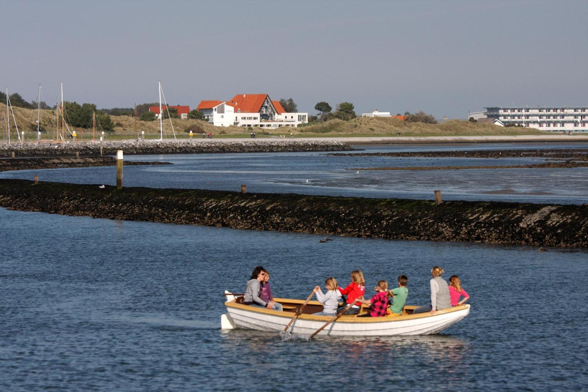 Stayokay Hostel Terschelling Вест-Терсхеллинг Экстерьер фото